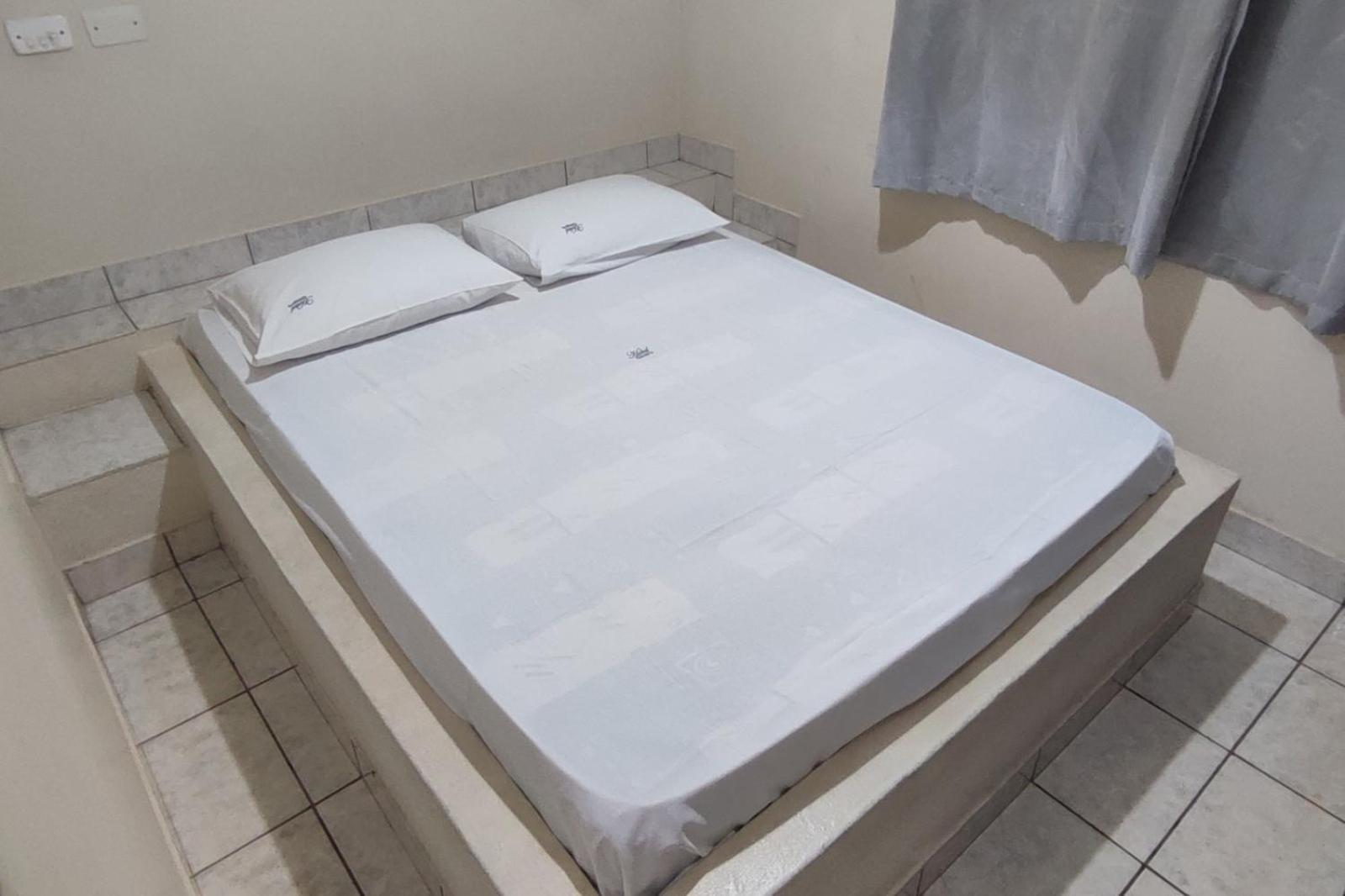 Hotel Gringos Londrina Buitenkant foto