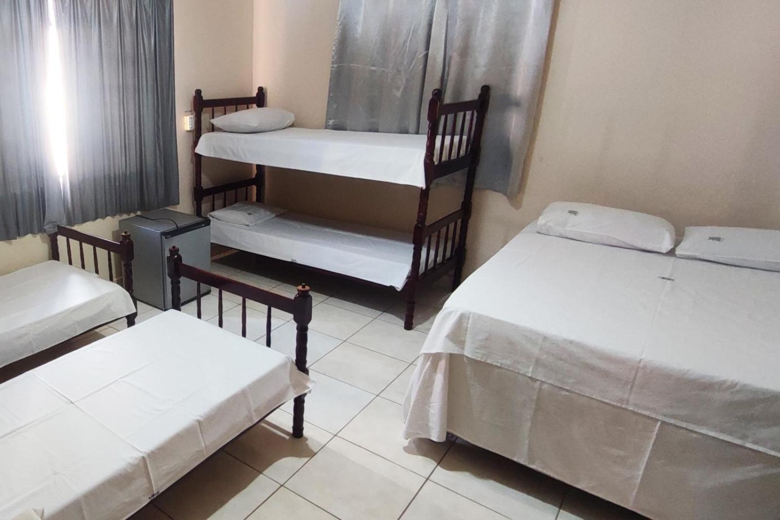 Hotel Gringos Londrina Buitenkant foto
