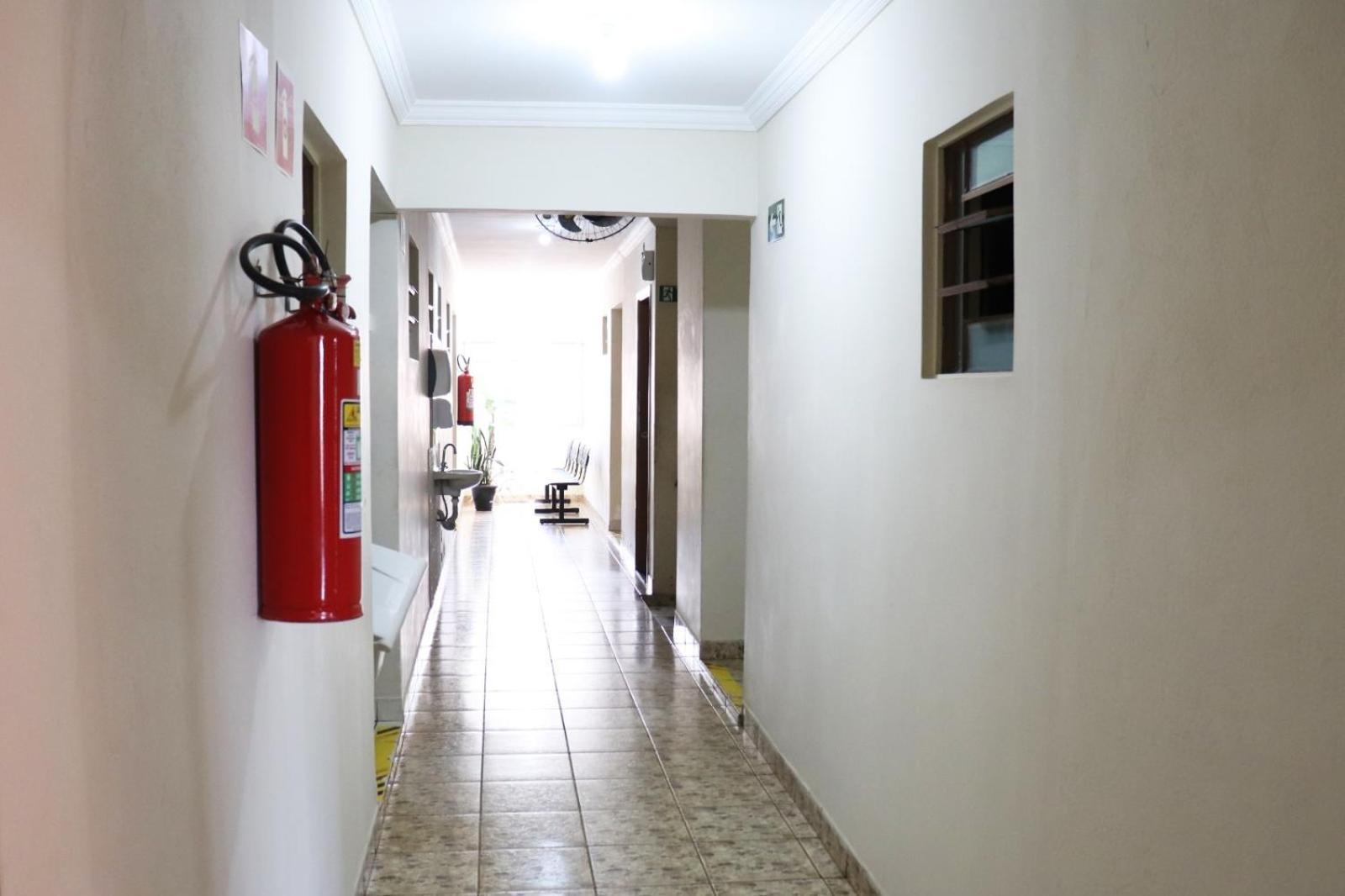 Hotel Gringos Londrina Buitenkant foto