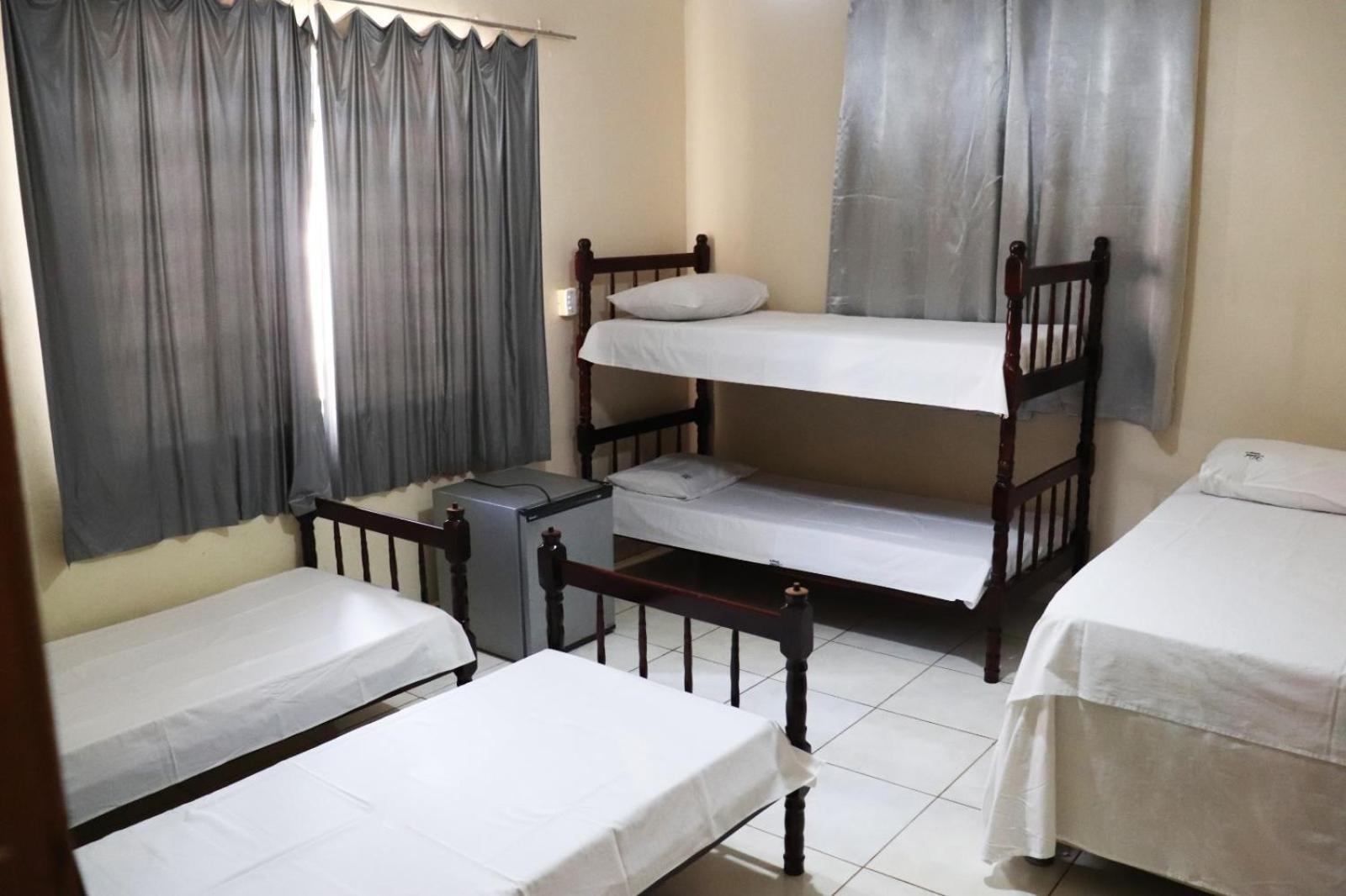 Hotel Gringos Londrina Buitenkant foto