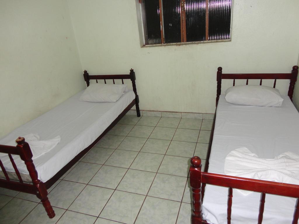 Hotel Gringos Londrina Kamer foto